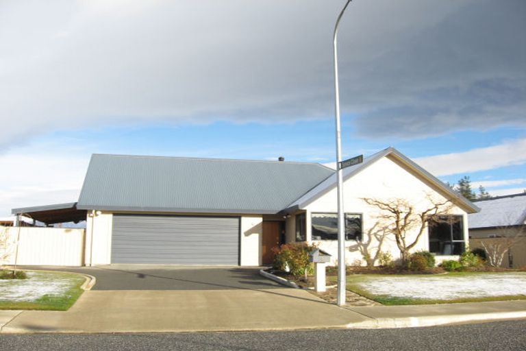 Photo of property in 9 Pines Road, Alexandra, 9320