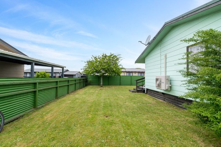 Photo of property in 33 Sunrise Avenue, Owhata, Rotorua, 3010