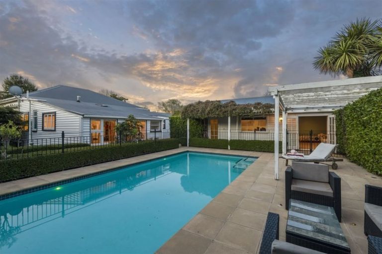 Photo of property in 116 Saint Albans Street, St Albans, Christchurch, 8014