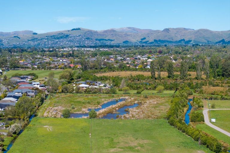 Photo of property in 194 Mairehau Road, Marshland, Christchurch, 8083