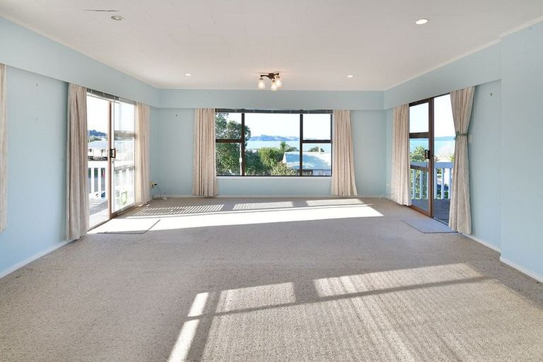 Photo of property in 33 Kawau View Road, Snells Beach, 0920