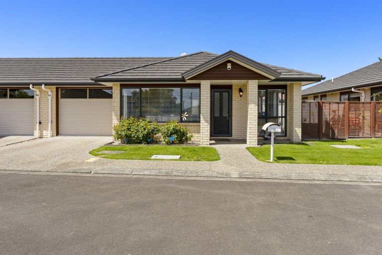 Photo of property in 15 Ian Peter Way, Otaki, 5512