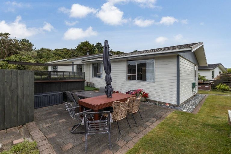 Photo of property in 119 Spinnaker Drive, Whitby, Porirua, 5024