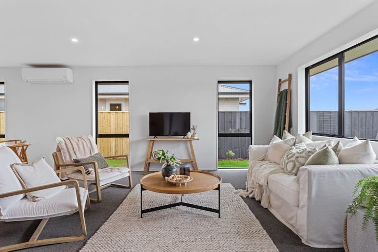 Photo of property in 58 Skibbereen Drive, Halswell, Christchurch, 8025