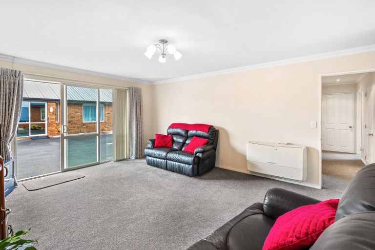 Photo of property in 5/4 Reid Avenue, Mosgiel, 9024