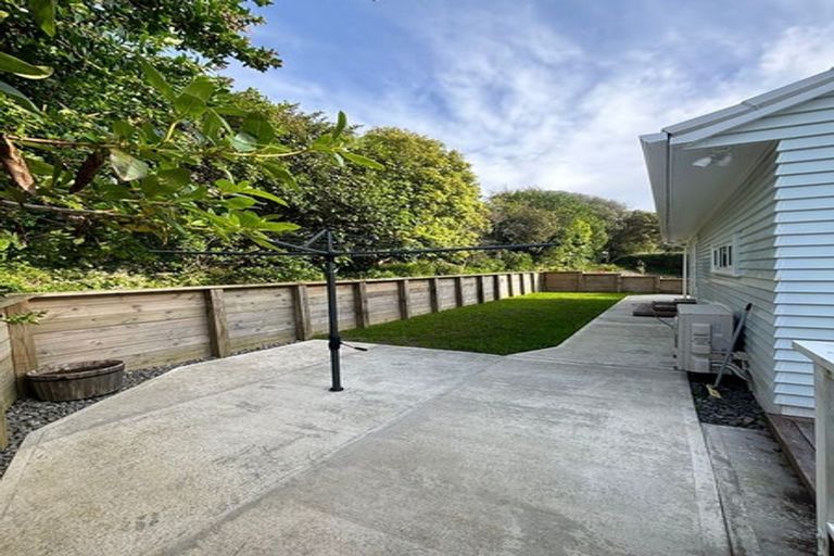 Photo of property in 31 Bankot Crescent, Ngaio, Wellington, 6035