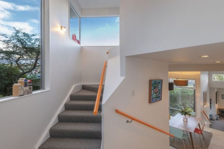 Photo of property in 153 Onslow Road, Khandallah, Wellington, 6035