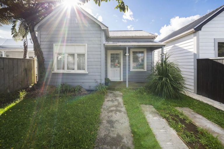 Photo of property in 163 Lemon Street, Strandon, New Plymouth, 4312