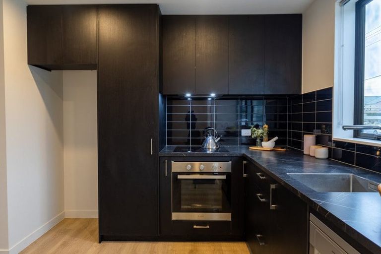 Photo of property in 6/130 Richmond Street, Petone, Lower Hutt, 5012