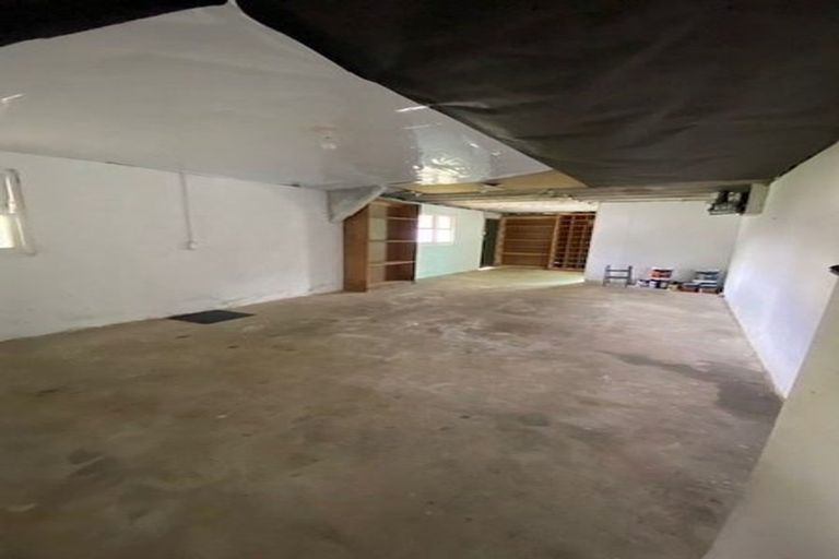 Photo of property in 21a Huanui Street, Ranui, Porirua, 5024