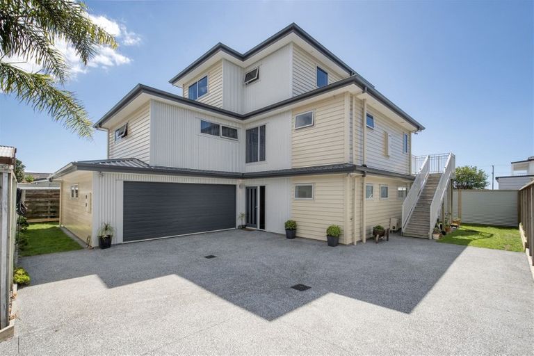 Photo of property in 41b Dickson Road, Papamoa Beach, Papamoa, 3118