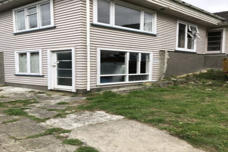 Photo of property in 67 Ironside Road, Johnsonville, Wellington, 6037