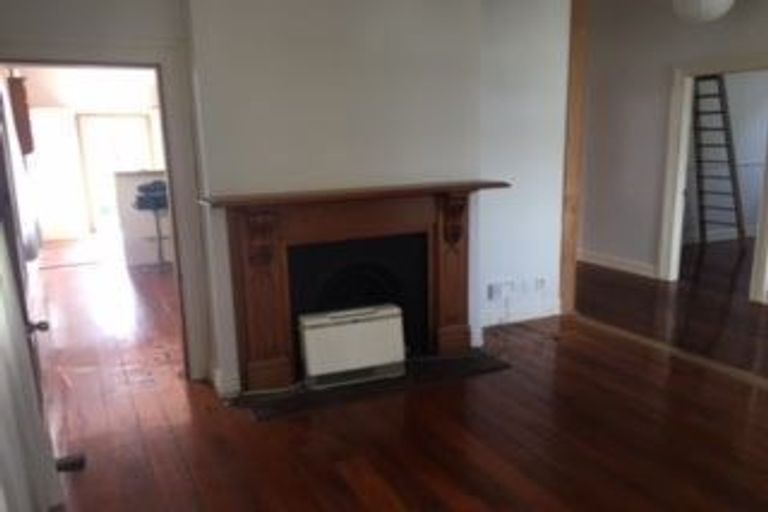 Photo of property in 13 Aitken Terrace, Kingsland, Auckland, 1021