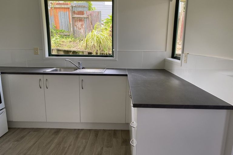 Photo of property in 324a West Coast Road, Glen Eden, Auckland, 0602