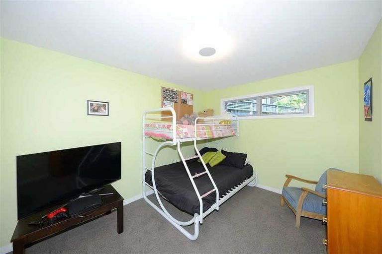 Photo of property in 97b Mount Pleasant Road, Mount Pleasant, Christchurch, 8081