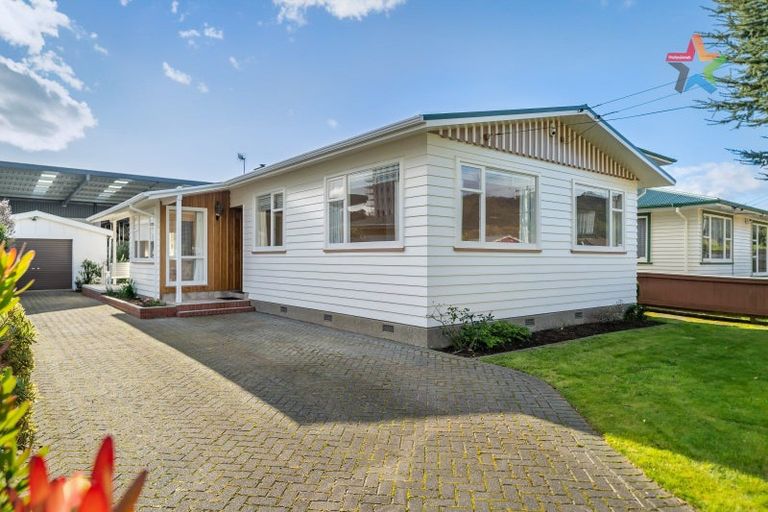 Photo of property in 221 Taita Drive, Avalon, Lower Hutt, 5011