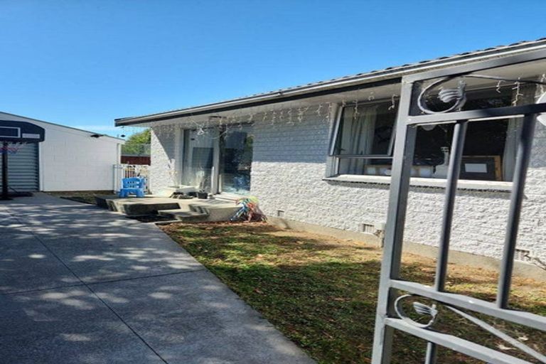 Photo of property in 2/58 Hounslow Street, Ilam, Christchurch, 8041