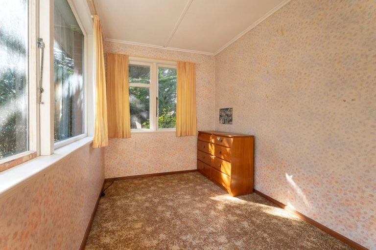 Photo of property in 76 Mckillop Street, Ranui, Porirua, 5024