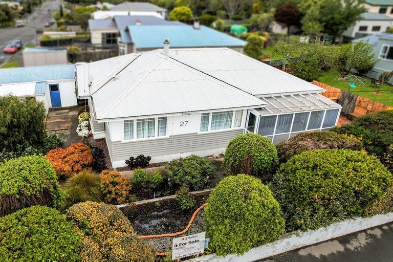 Photo of property in 27 Arun Street, South Hill, Oamaru, 9400