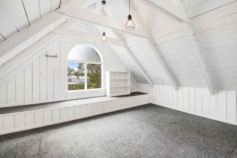 Photo of property in 10/4 Seddon Street, Naenae, Lower Hutt, 5011