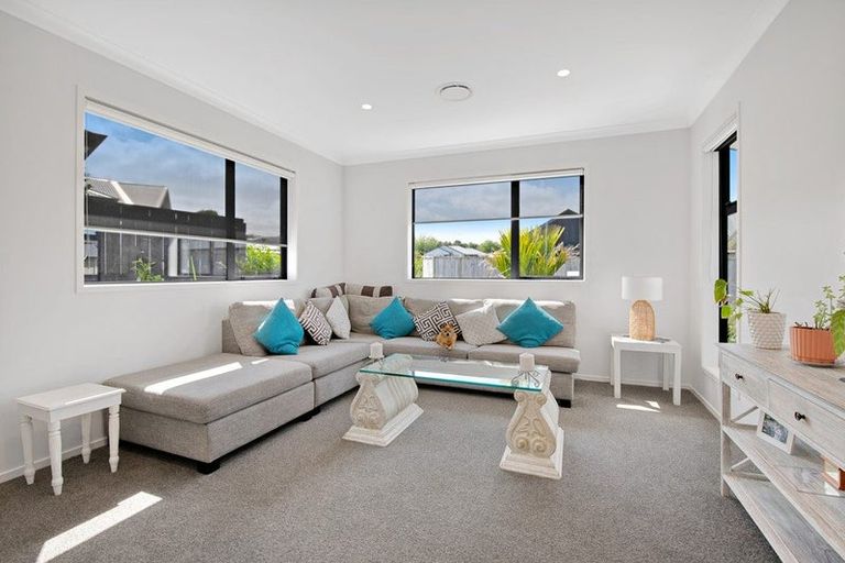 Photo of property in 3 Magnolia Lane, Kaukapakapa, Helensville, 0875