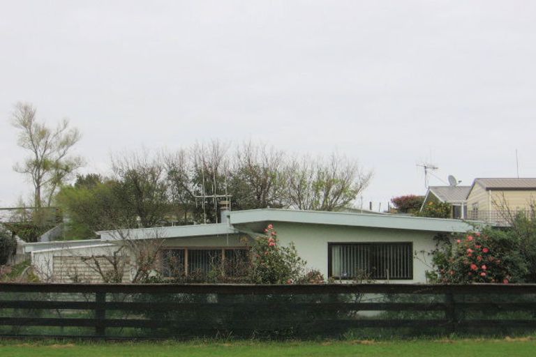 Photo of property in 14a Reeve Street, Foxton, 4814