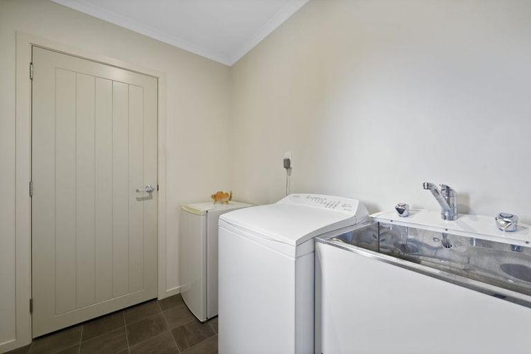 Photo of property in 24a Wakelin Street, Carterton, 5713