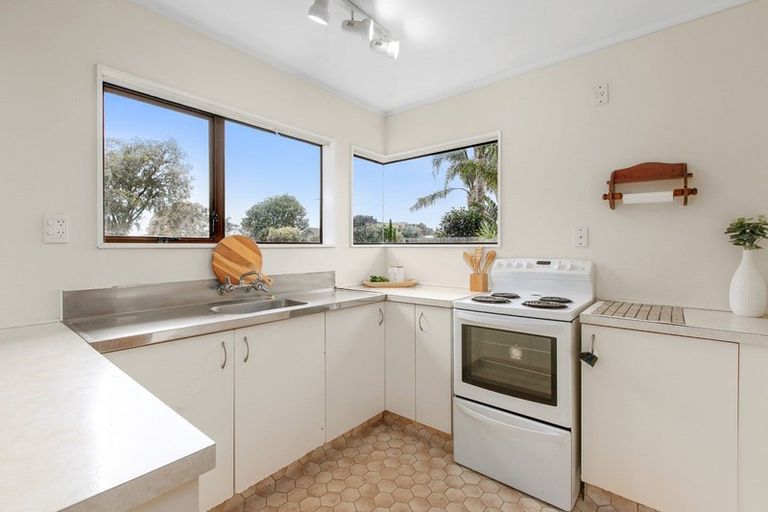 Photo of property in 4b Ngarimu Place, Mount Maunganui, 3116