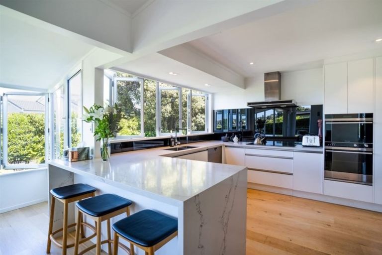 Photo of property in 109 East Coast Road, Castor Bay, Auckland, 0620