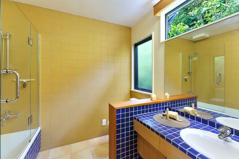 Photo of property in 173 Te Moana Road, Waikanae, 5036