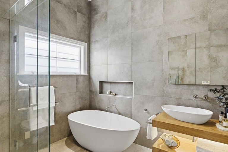 Photo of property in 11 Franklin Road, Freemans Bay, Auckland, 1011