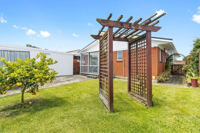 Photo of property in 5 Krippner Place, Dinsdale, Hamilton, 3204