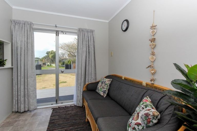 Photo of property in 99 Ranfurly Street, Waitara, 4320