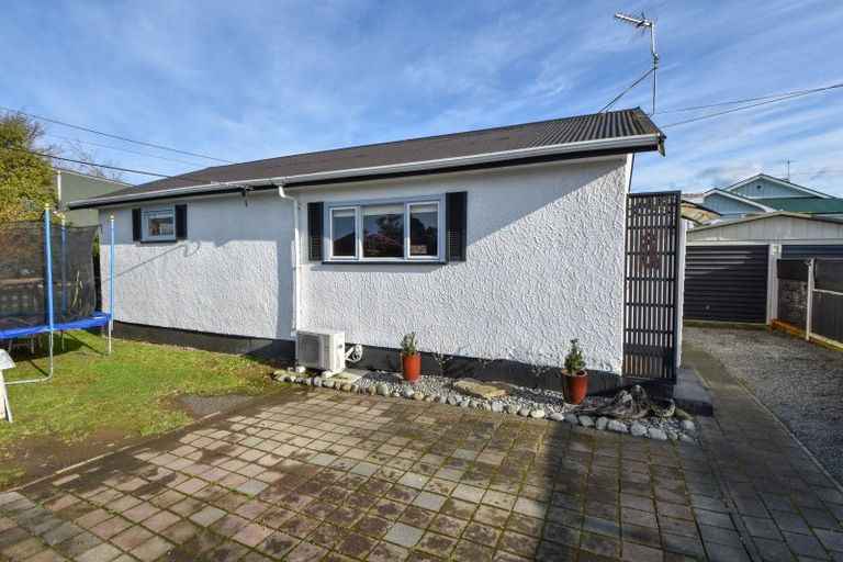 Photo of property in 242 High Street South, Carterton, 5713