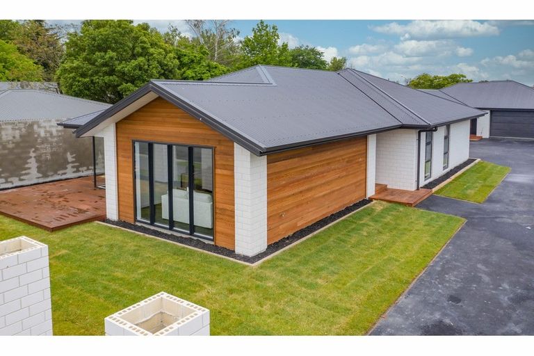 Photo of property in 128a Percival Street, Rangiora, 7400