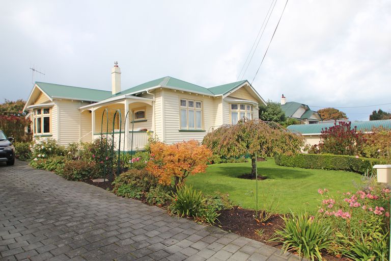 Photo of property in 43 Greta Street, South Hill, Oamaru, 9400