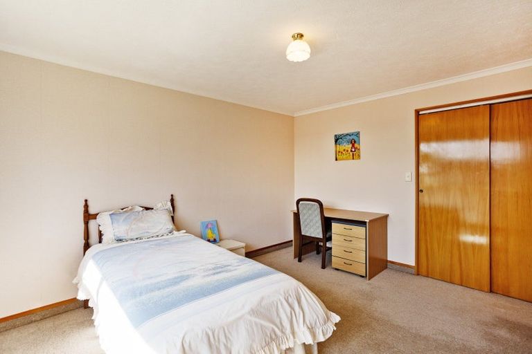 Photo of property in 15 Craig Street, Waikiwi, Invercargill, 9810
