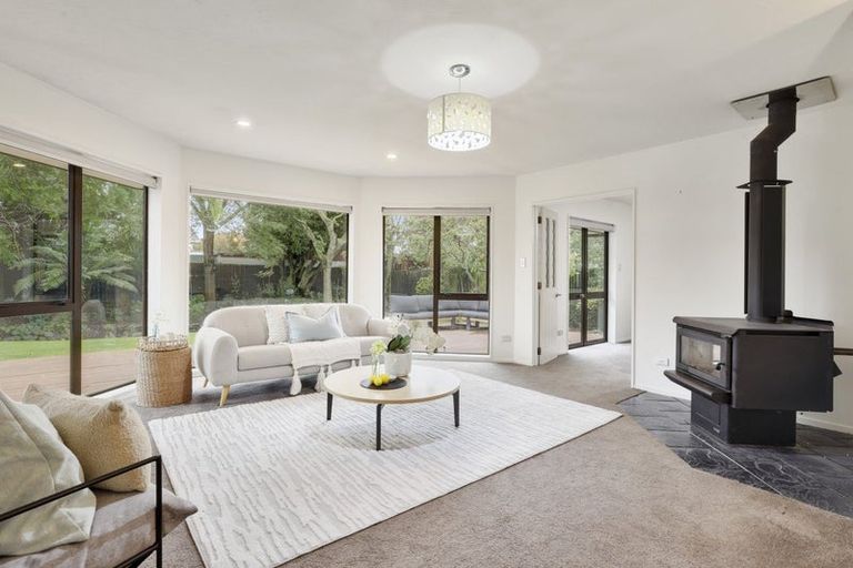 Photo of property in 14 Bush Street, Rangiora, 7400