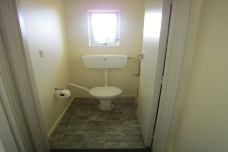 Photo of property in 2/9 Archdall Place, Avonhead, Christchurch, 8042