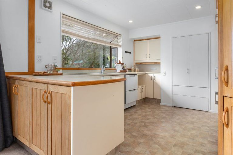 Photo of property in 25 Leeward Drive, Whitby, Porirua, 5024