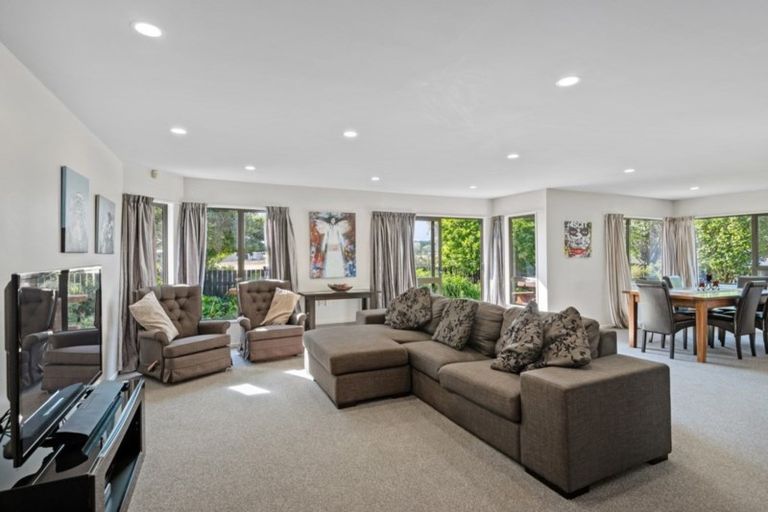 Photo of property in 3 Pinaster Place, Parklands, Christchurch, 8083