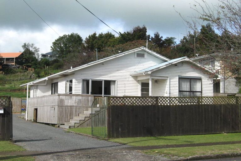 Photo of property in 11 Church Street, Tirau, 3410