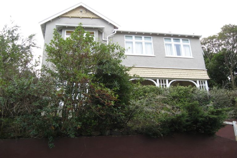 Photo of property in 76 Bank Street, Dalmore, Dunedin, 9010