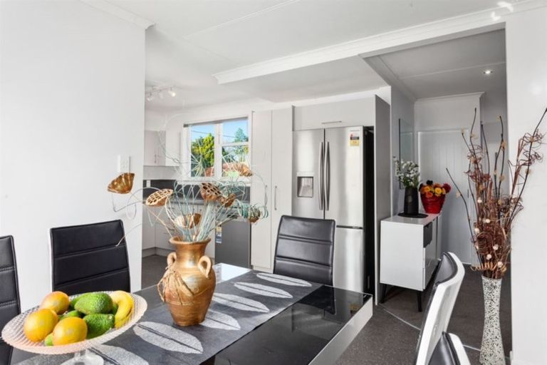 Photo of property in 1 Rata Avenue, Edgecumbe, 3120