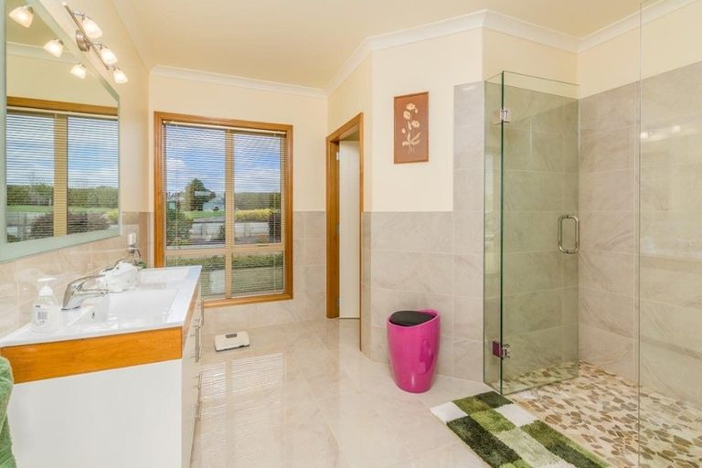 Photo of property in 415 Te Ahu Ahu Road, Waimate North, Kaikohe, 0472
