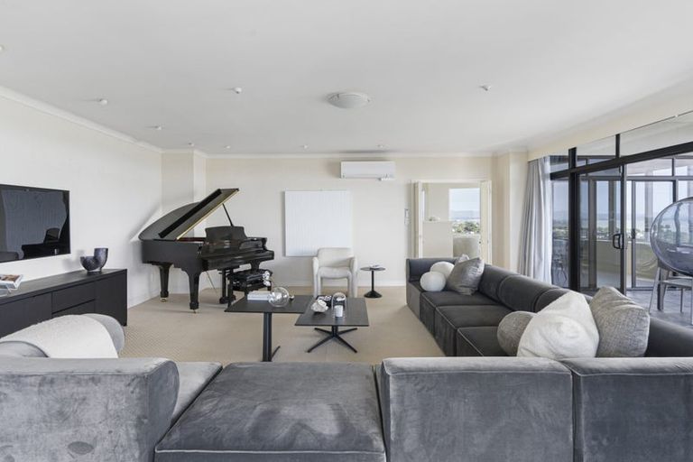 Photo of property in Shangri La Apartments, 7/97 Jervois Road, Herne Bay, Auckland, 1011