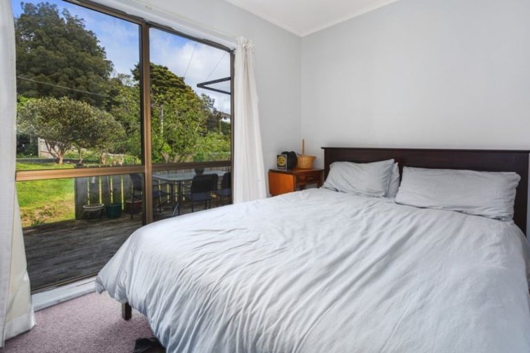 Photo of property in 76 Mungavin Avenue, Ranui, Porirua, 5024
