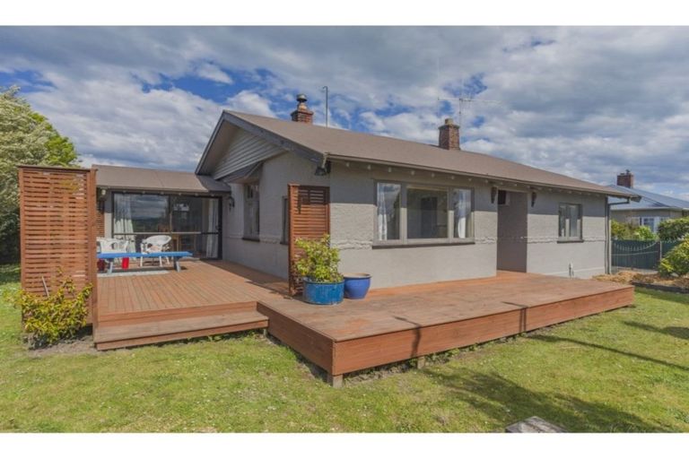 Photo of property in 32 Saint George Street, Watlington, Timaru, 7910