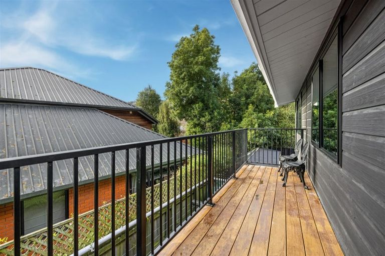 Photo of property in 35 Holliss Avenue, Cashmere, Christchurch, 8022