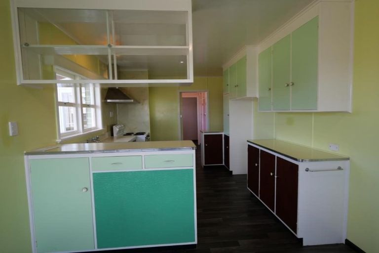 Photo of property in 55 Wellington Street, Pukekohe, 2120